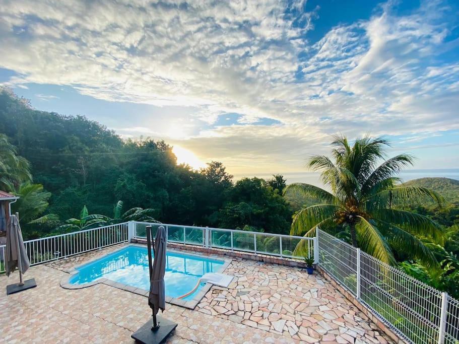Au Soleil Couchant Avec Vue Piscine Sel Villa Bouillante